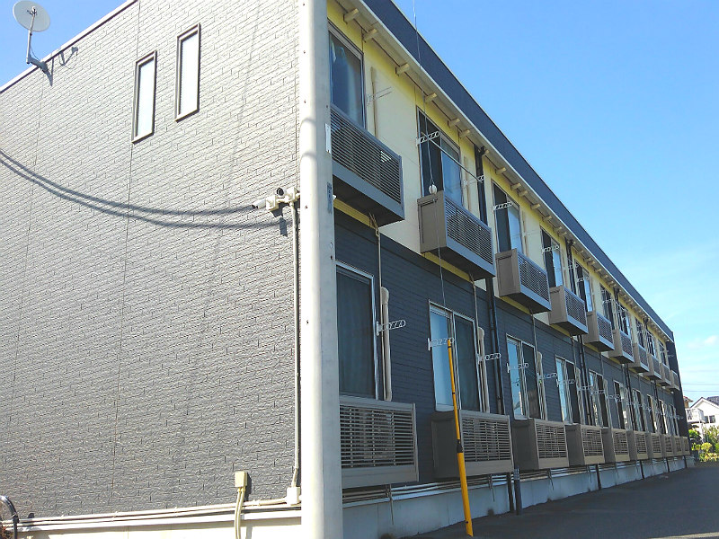 レオネクストグラシューズの外観画像