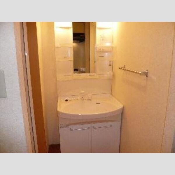 ラ・ヴェーヌ 洗髪洗面化粧台