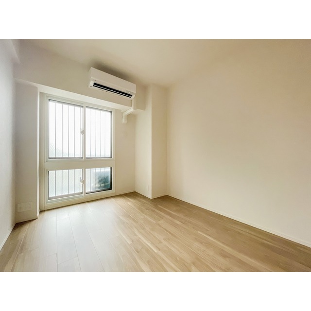 ザ・ケンジントン・レジデンス横濱片倉0417号室 寝室①　6.0帖