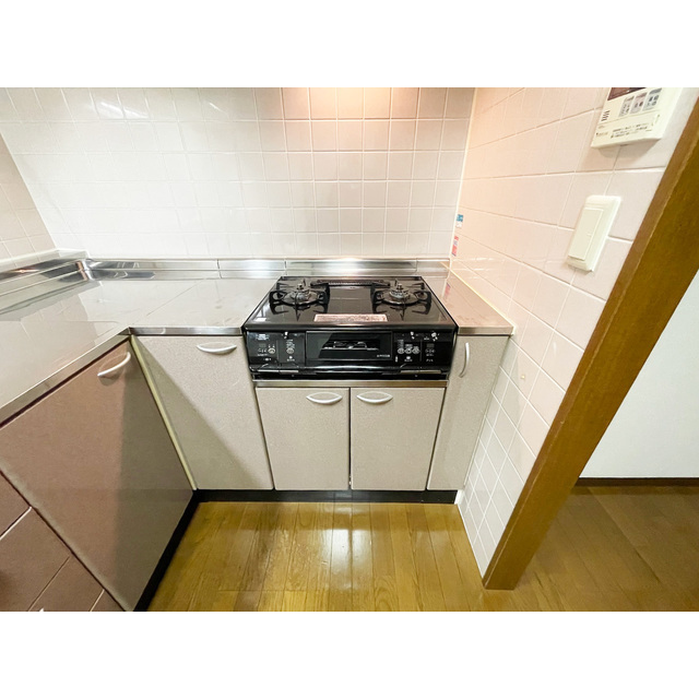 ルクレ川口イースト0803号室 コンロ