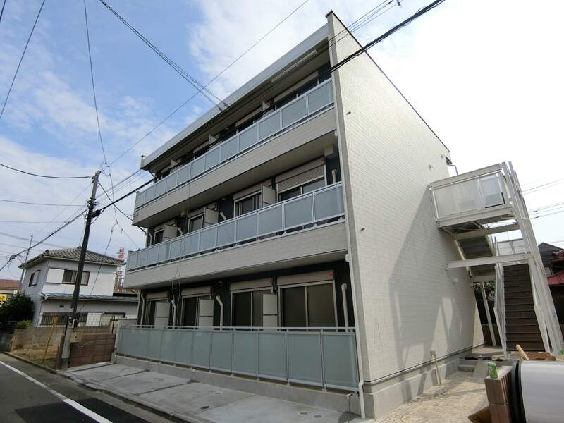 リブリ・Green Crest3階 エントランス