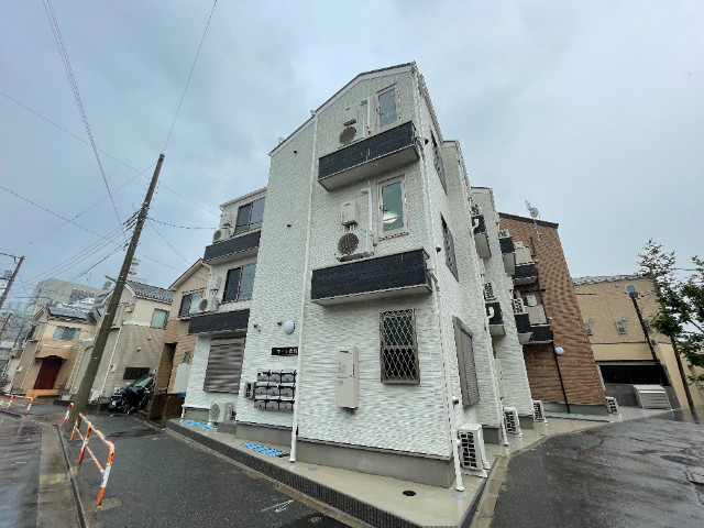 マーレ梅島1階 外観