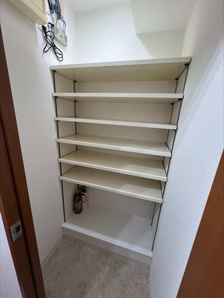 リリエンベルグ目白壱番館6階 同建物別部屋の参考画像