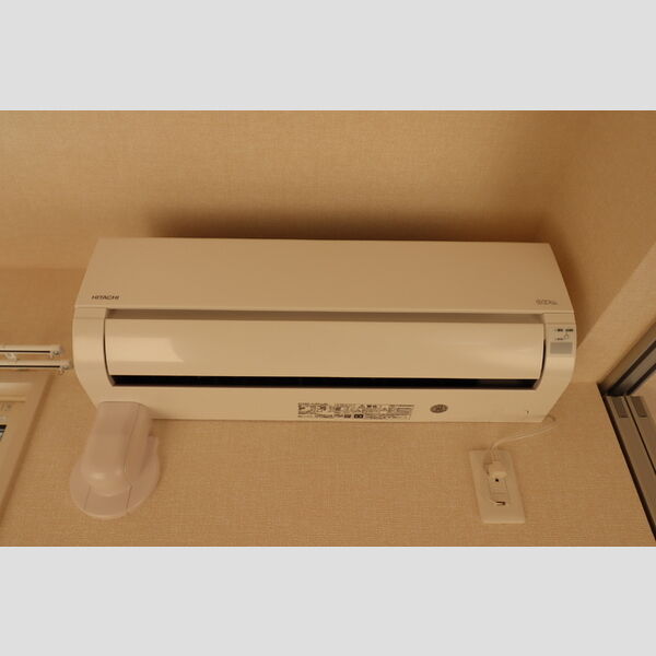 メゾンヴィクトワール梶ヶ谷206号室 エアコン