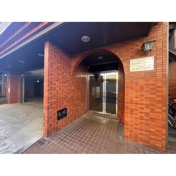 ビコーハイツ301号室 エントランス