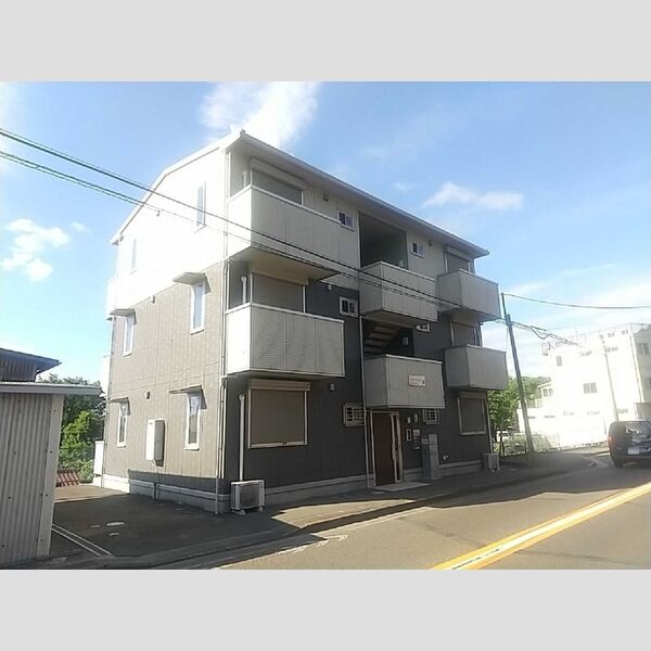 エクセル マルヤマの外観画像