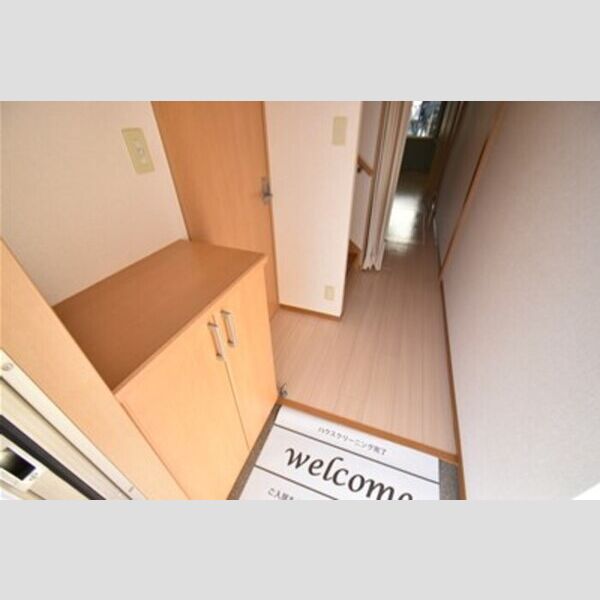 リヴィエール　B105号室 玄関