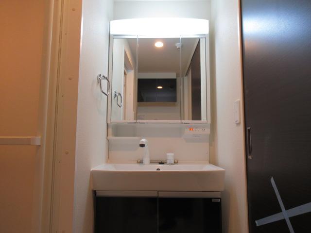 メルヴェール　コリーヌ105号室 洗面