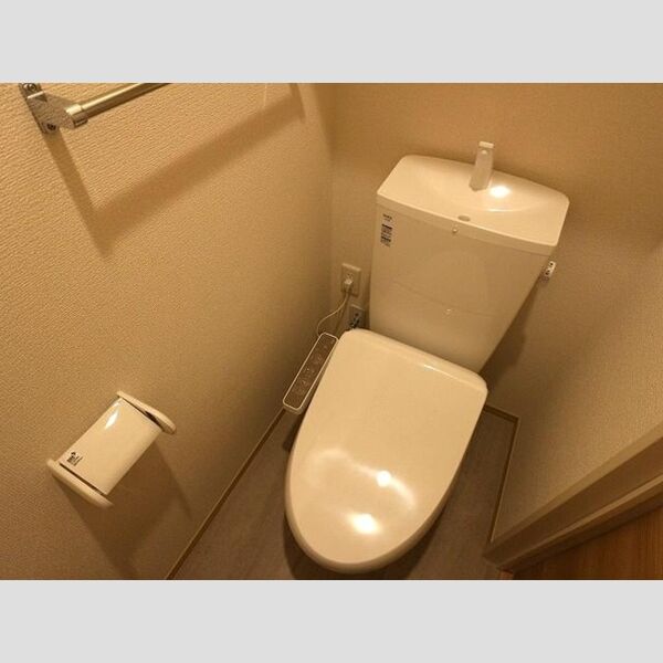 エメ　ドゥーズ 温水洗浄暖房便座