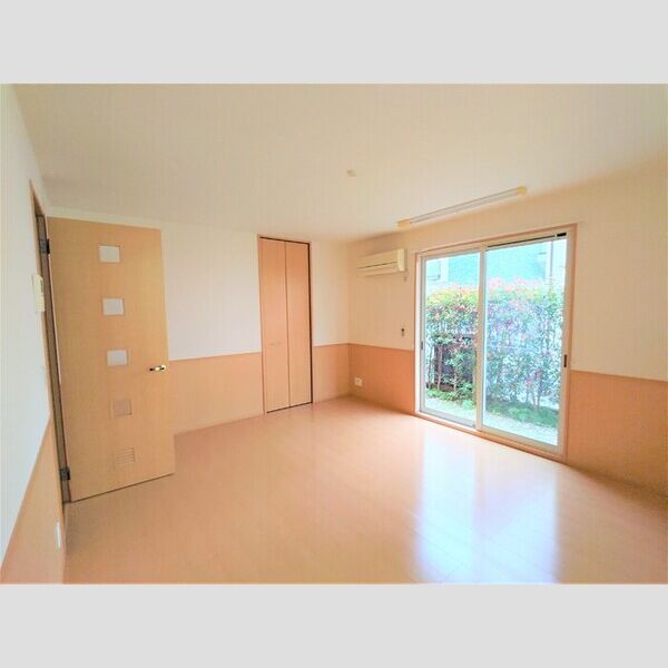 カスターノ　A102号室 LDK13.5帖