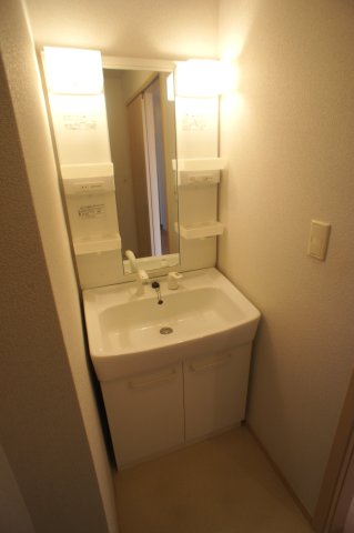 スプリングコート 洗面