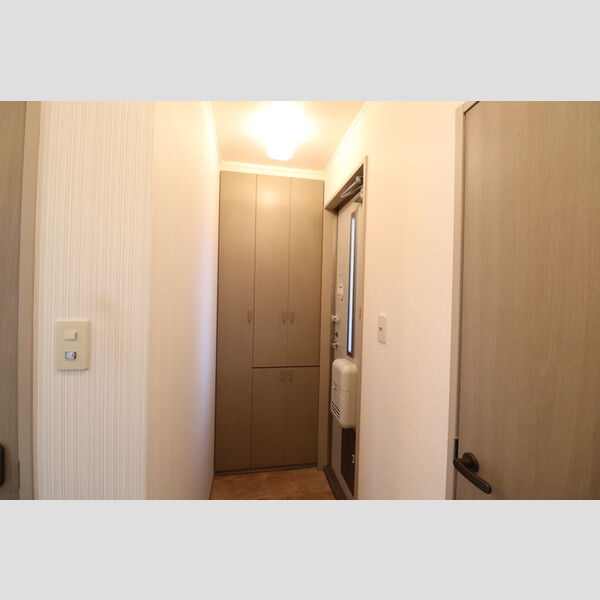 パティオ　A/B 玄関