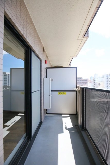 ライオンズマンション横浜反町310号室 同建物別部屋の参考画像