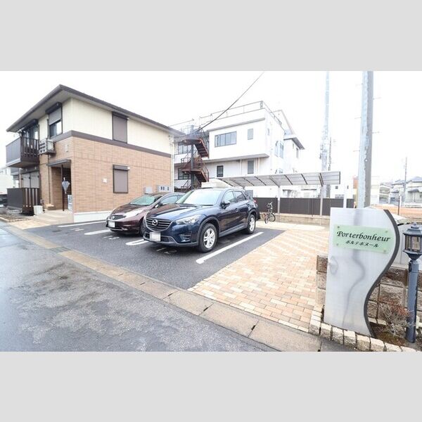 ポルテボヌール　Ⅱ103号室 駐車場