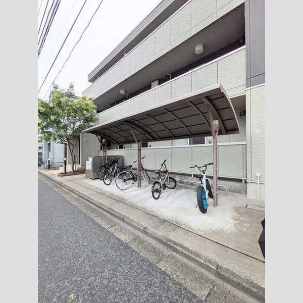 Vivace川崎203号室 駐輪場