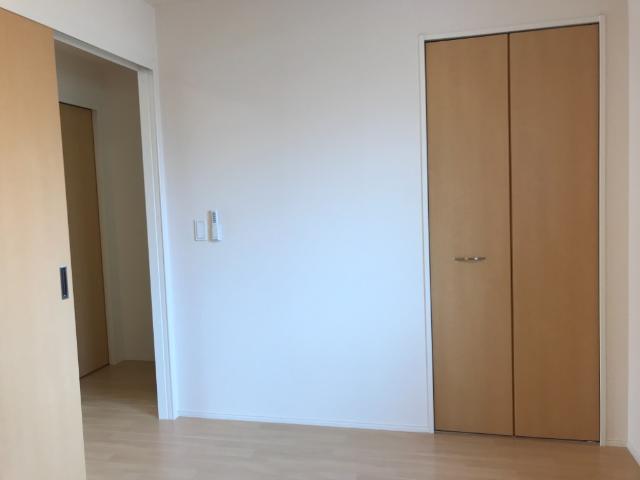 エンブレイス クローゼット