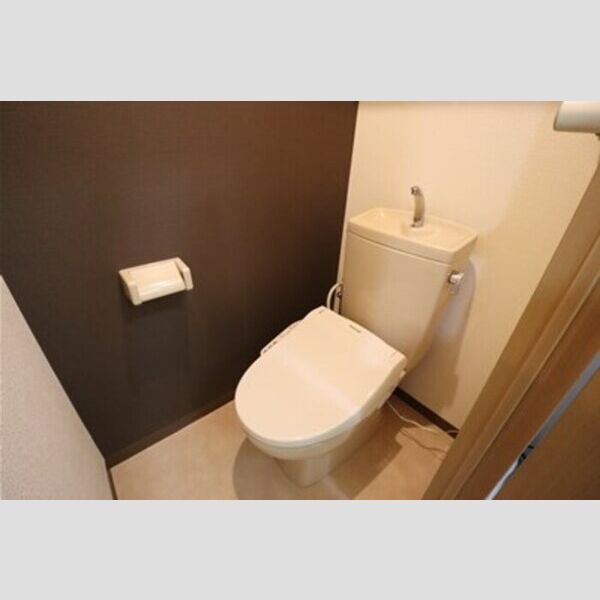 パティオ坂巻301号室 温水洗浄暖房便座