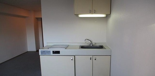 上野アビタシオン8階 キッチン　※2025年11月撮影