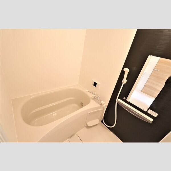 シャルム　A バス