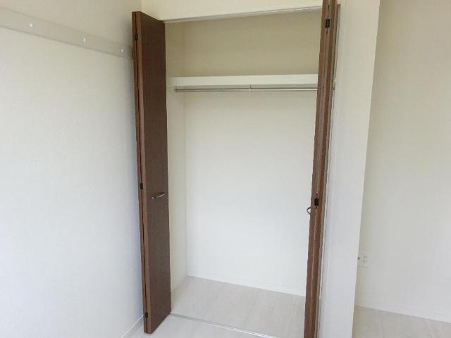 ニューリバーサイド クローゼット