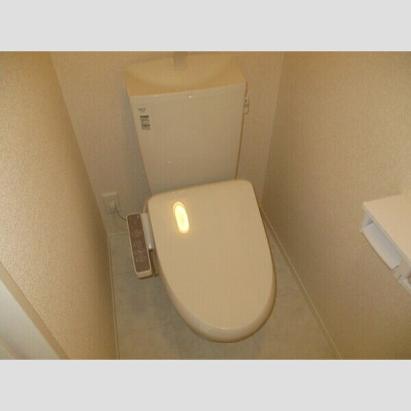 Flare Hills 温水洗浄便座