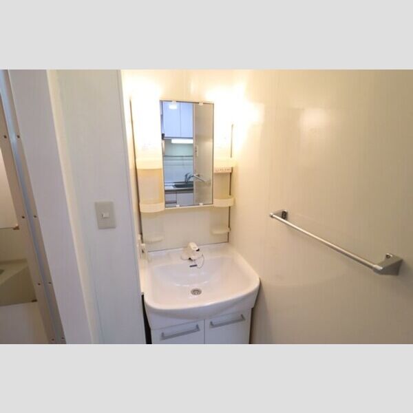 カサベルデ 洗面台