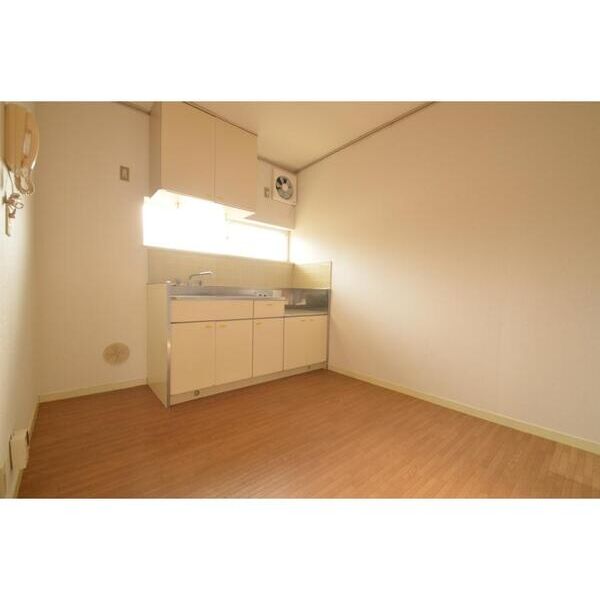 エステートピアエルム リビング