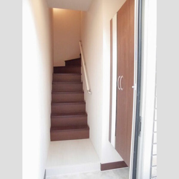 アン　リッシュ 玄関