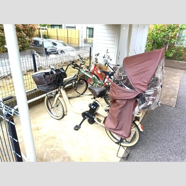 メゾン・クレール　C 駐輪場