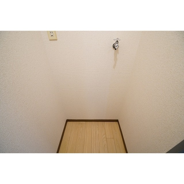 プロヴィデンス秀洋0101号室 室内洗濯機置き場