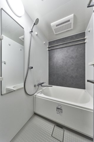 プラウドフラット四谷三丁目1308号室 同建物別部屋の参考画像