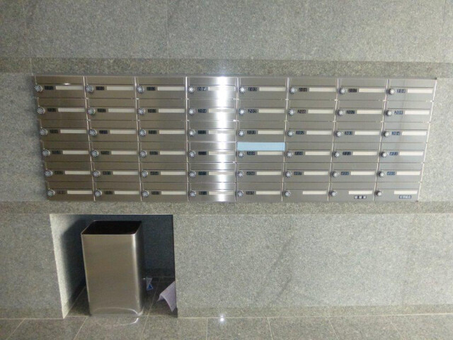 ルーブル新宿西落合八番館2階 同建物別部屋の参考画像