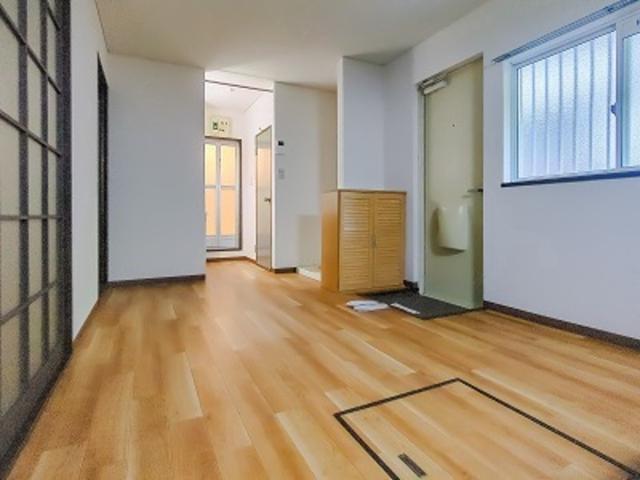 プリティ・シャトル リビング