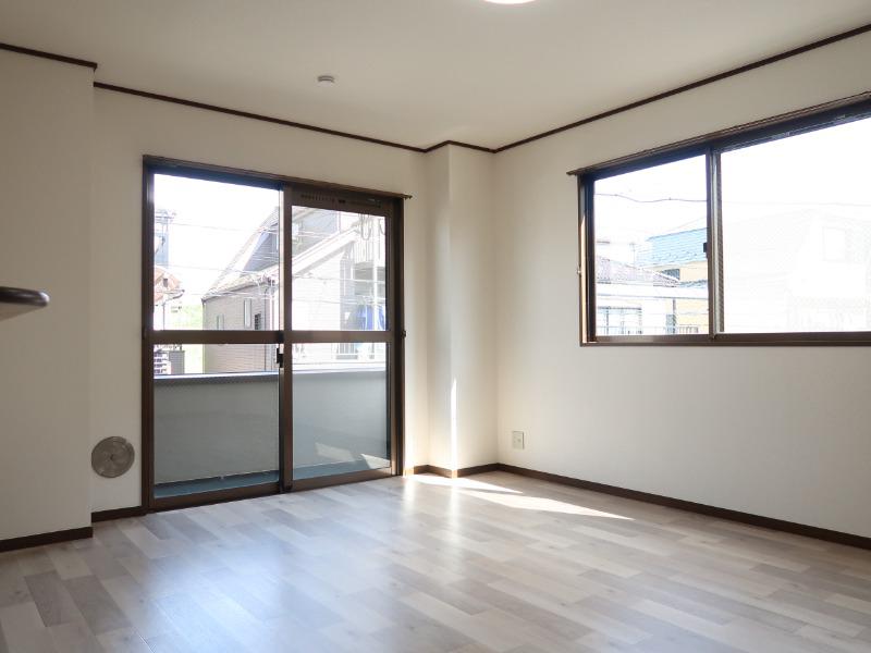 杉浦ビル リビング