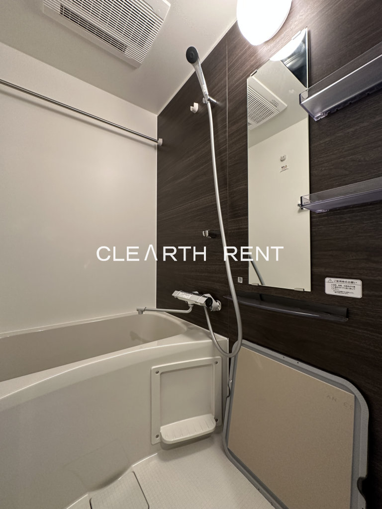 コンシェリア横濱 ＜ＳＨＩＮＫＯＹＡＳＵ＞10階 浴室乾燥機付のバスルーム