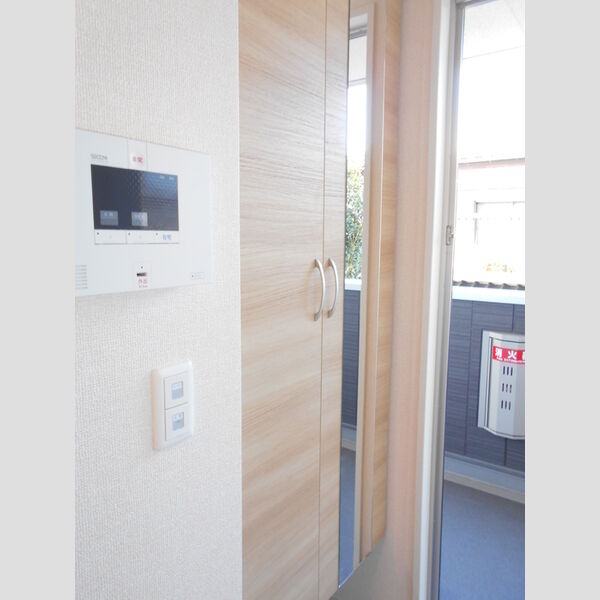 LIBERA SACRALE202号室 玄関