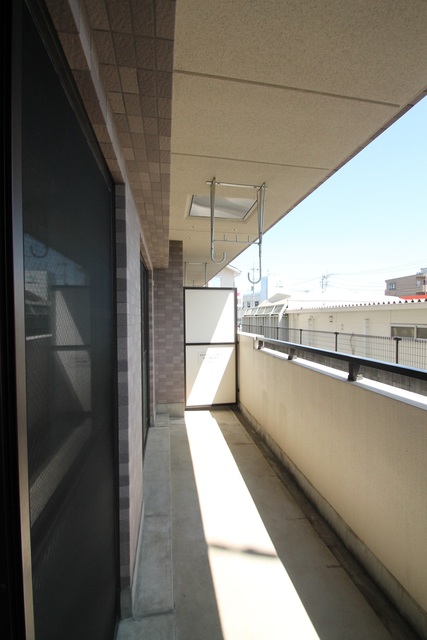 ピエトラ　ルーチェ 南向きバルコニー！
