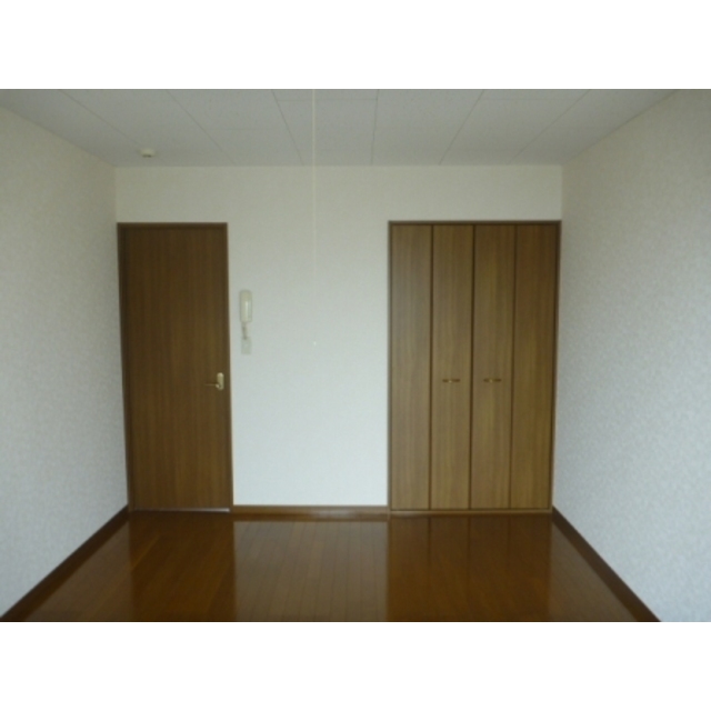 プレジール 今成 内観