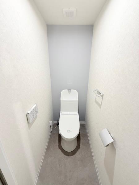 リエール若松町5階 トイレ