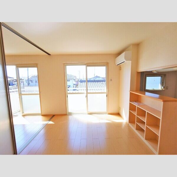 フェニックス　A DK9.75帖、洋室6帖