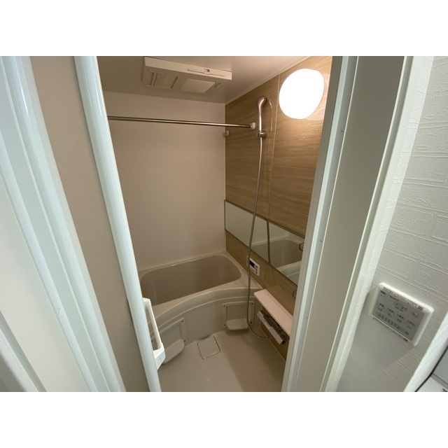 リポス瀬谷C棟208号室 お風呂