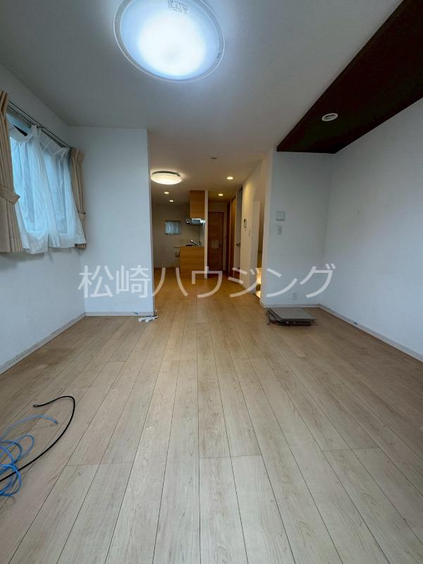 高円寺南5丁目戸建 リビング