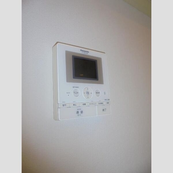 緑ケ丘戸建1号室 カラーテレビインターホン