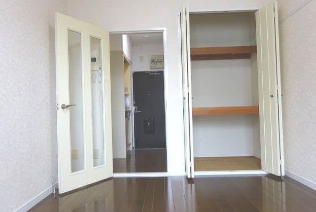 アルファネクスト津田沼第5 ＊別号室の写真となります。