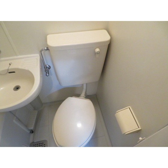 サニーハイツ0202号室 トイレ