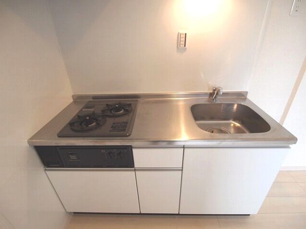 Ｃｈｅｎｅ八千代台1階 システムキッチン