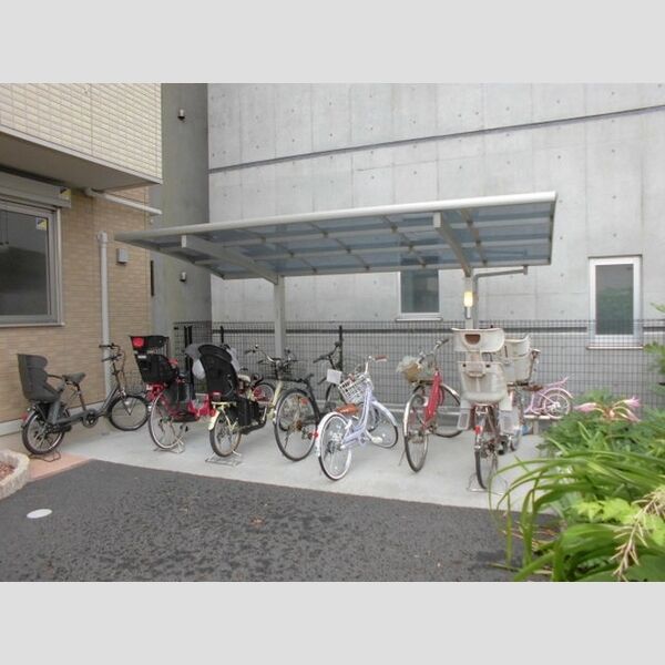 ボヌール・T 駐輪場