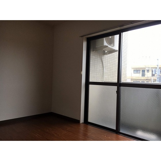 リーセントパレス神木本町 内観