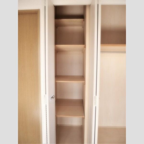 エスポワール301号室 物入れ