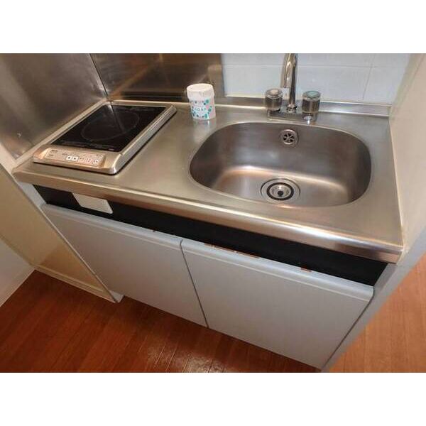 メゾン・ド・コンテス キッチン